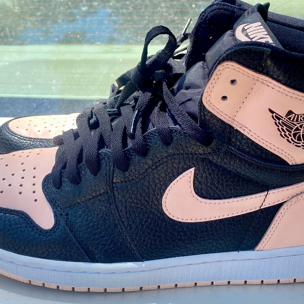 Nike Air Jordan 1 Retro Crimson Tint & Black